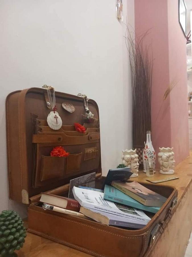 La Valigia Sul Letto Panzió Catania-Fontanarossai nemzetközi repülőtér Kültér fotó